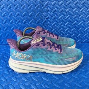 Hoka One One Clifton 9 Women’s Running Shoes Purple Athletic Sneakers Size 9.5B*